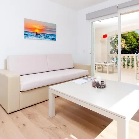 Sun Of The Bay Apartment Alcudia  Exterior photo
